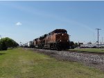 BNSF ES44C4 7176